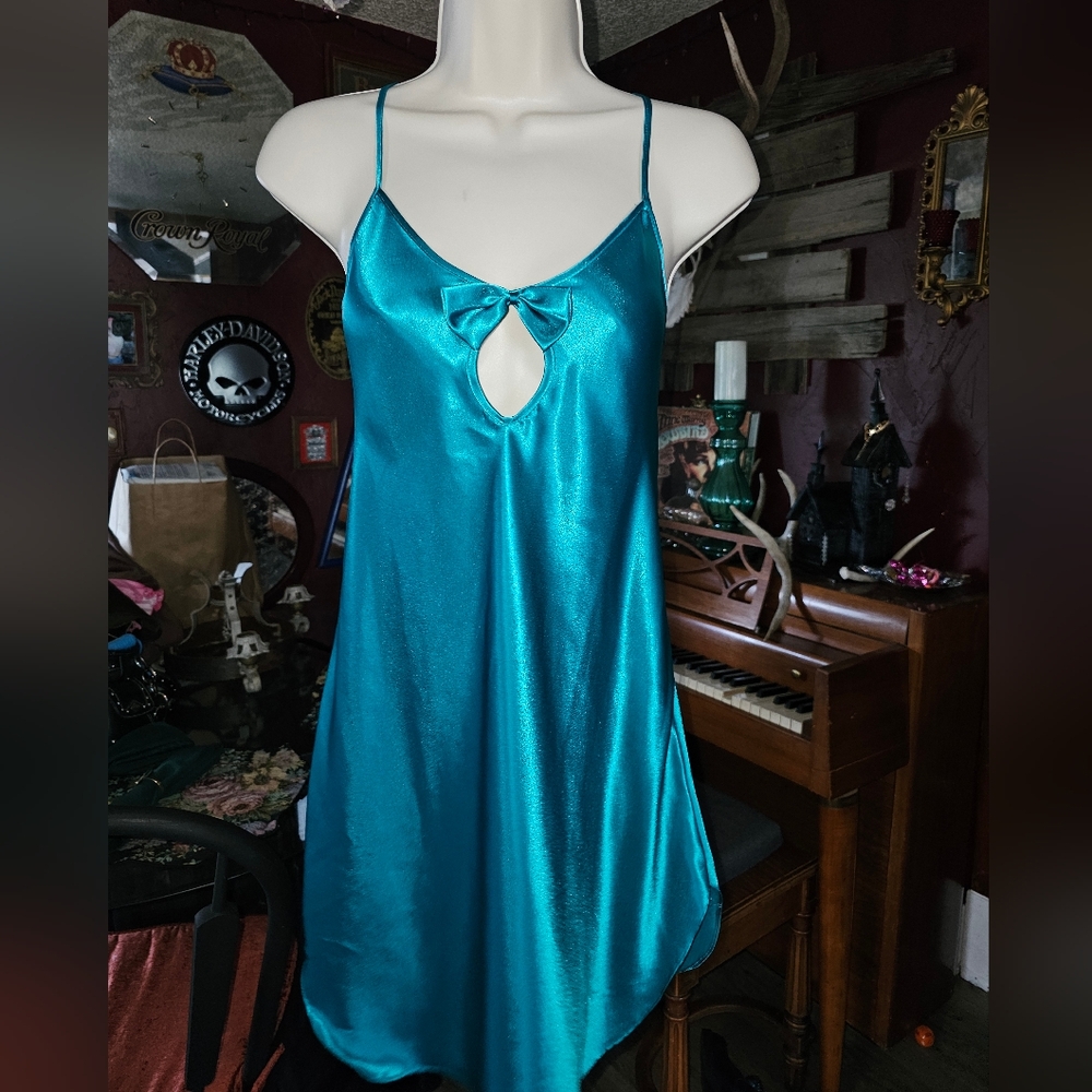 Green/blue Vintage silk night gown lingerie